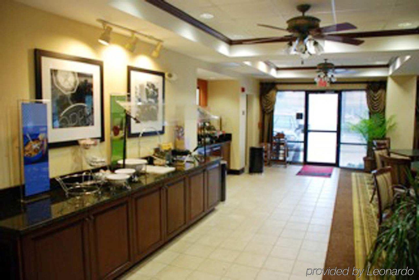 Hampton Inn Amelia Island Fernandina Beach Restaurant photo